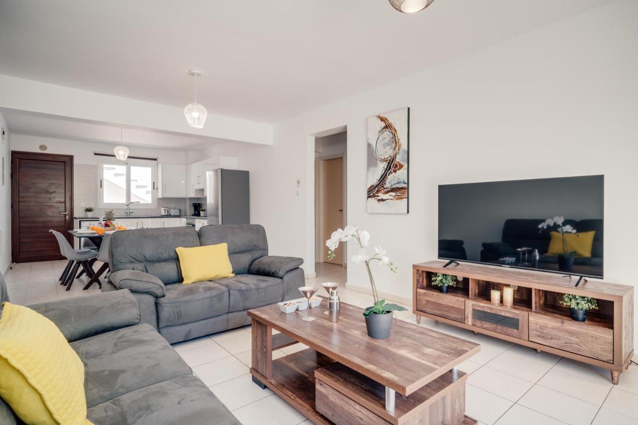 Helena Apartman Ajía Nápa